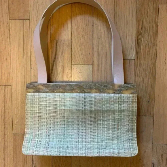 adrienne vittadini structured woven handbag w/horn - Picture 1 of 6
